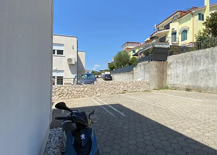 Apartman Njivice Appartement *